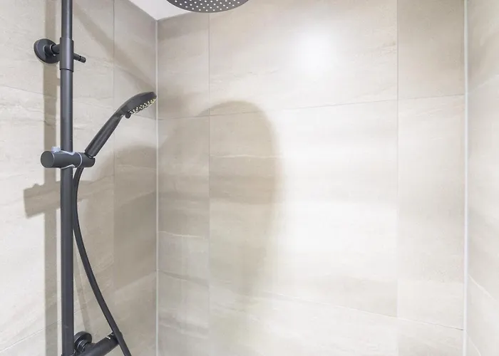 아파트 Pass The Keys Couples Haven In