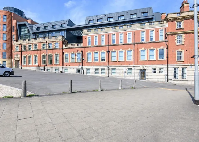 公寓 Pass The Keys Couples Haven In 利兹